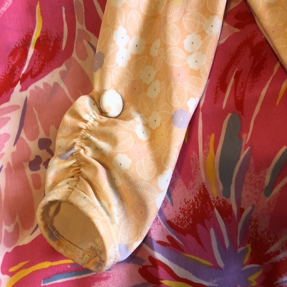 Kimi and li rashguard set - Picture 4 of 6